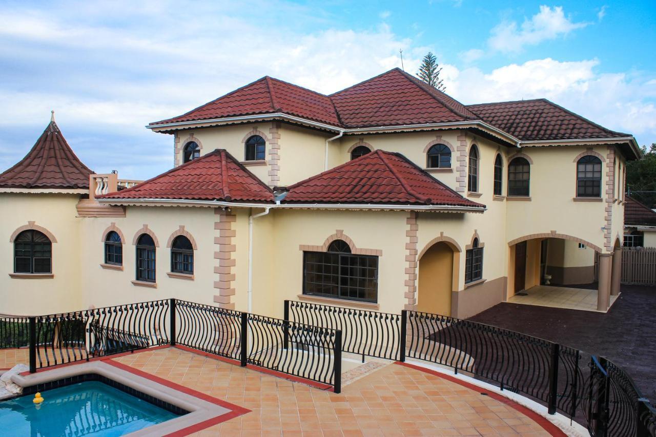 Clarridge View Guesthouse Бухта Монтего Экстерьер фото