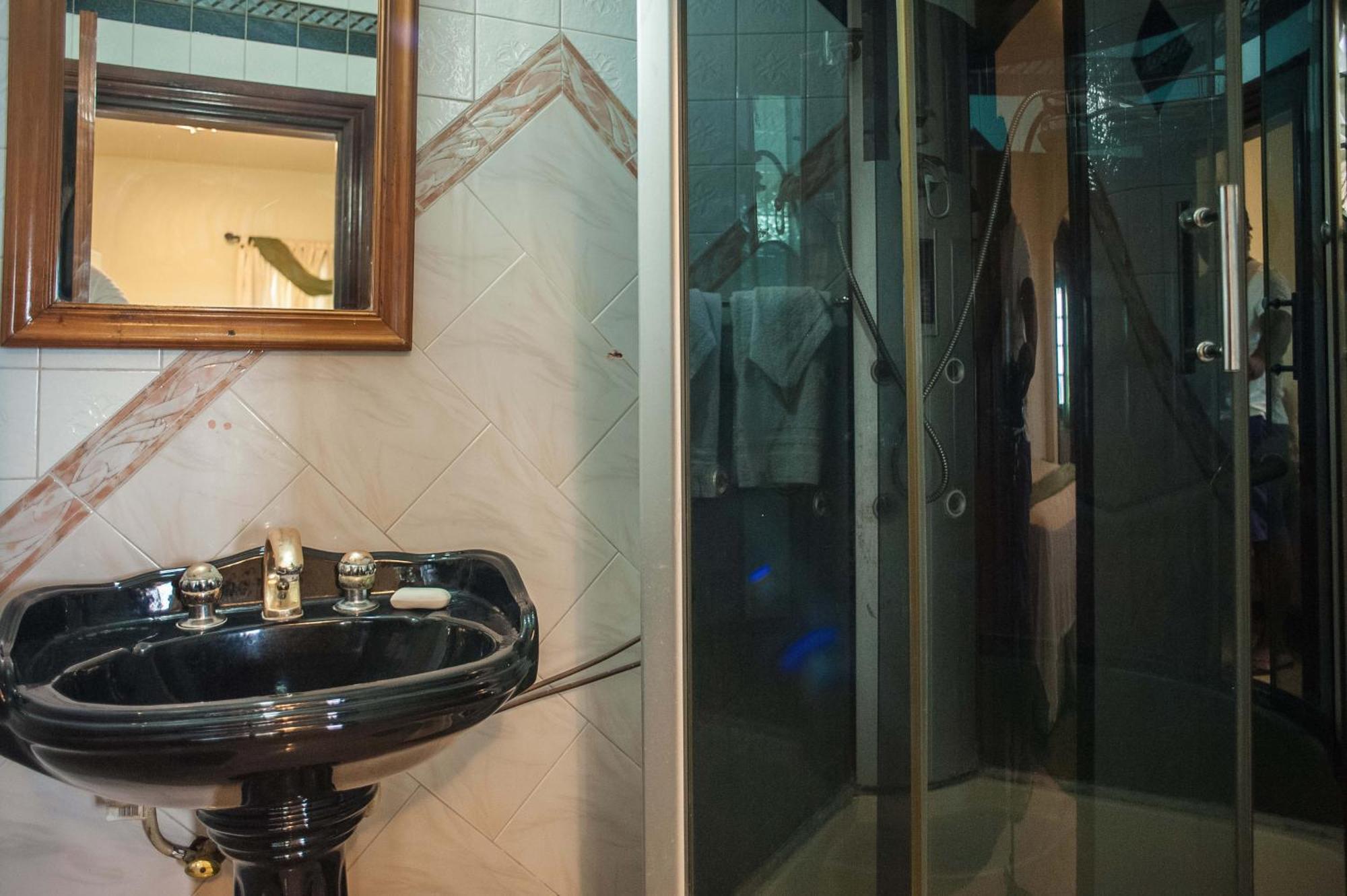 Clarridge View Guesthouse Бухта Монтего Экстерьер фото