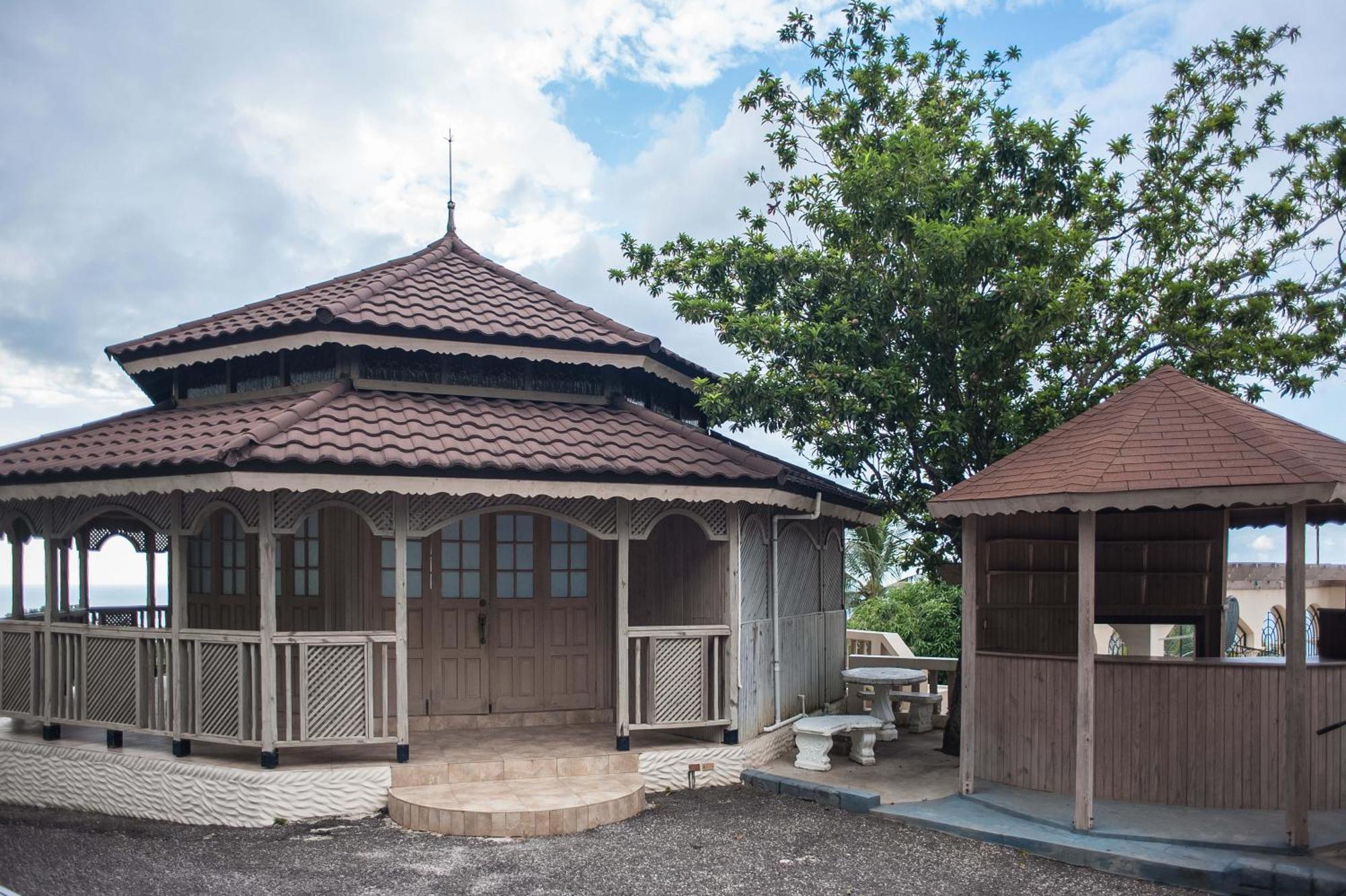 Clarridge View Guesthouse Бухта Монтего Экстерьер фото