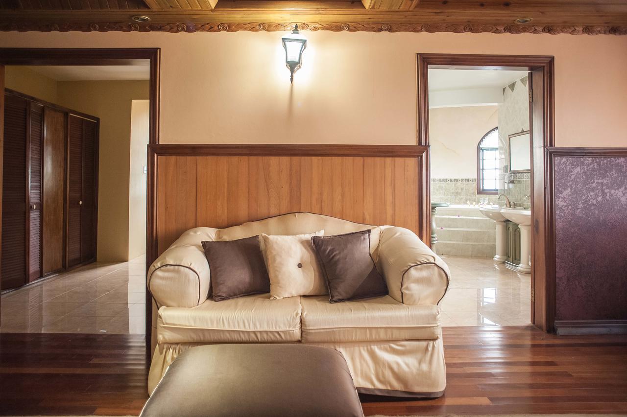 Clarridge View Guesthouse Бухта Монтего Экстерьер фото